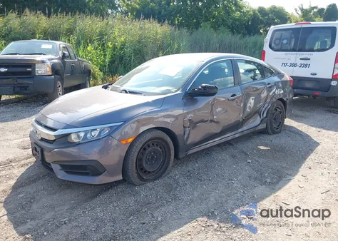 2018 Honda Civic Lx z USA, uszkodzony, nr VIN 2HGFC2F53JH587728